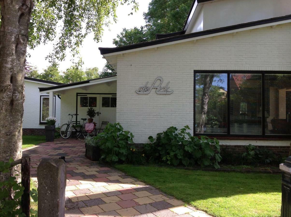 B&B De Ark Den Burg Bagian luar foto